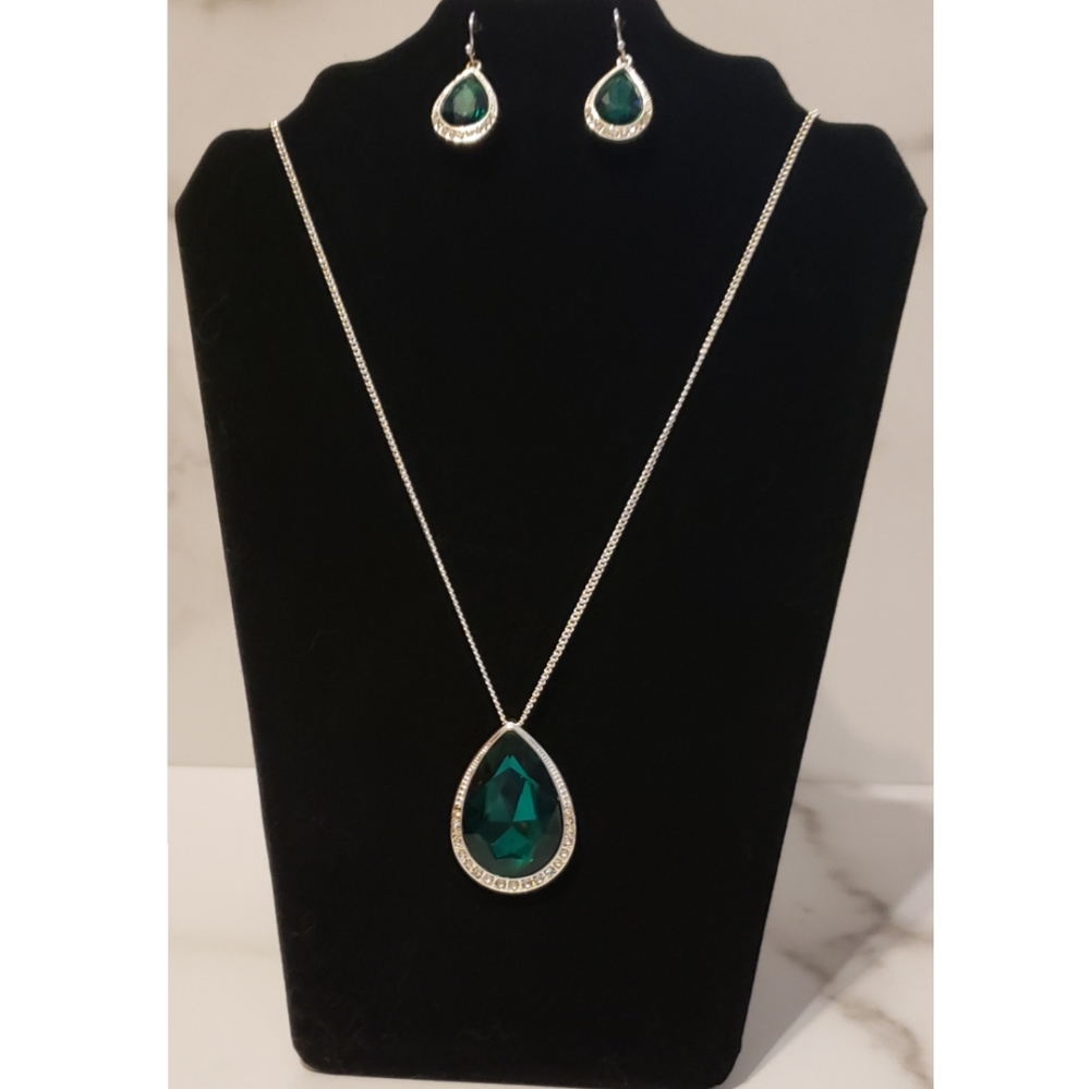 ⭐ ANY 3 JEWERLY FOR $40 ⭐ Jewerly Set